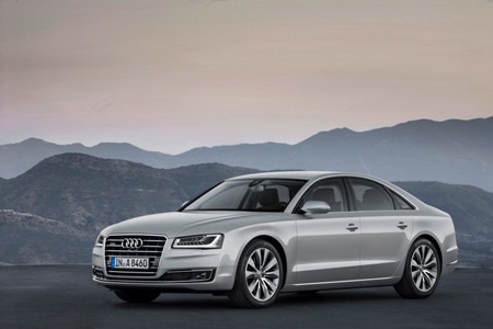 Audi A8 phiên bản mới - Hiện đại, cá tính hơn - 1 Audi A8 phiên bản mới - Hiện đại, cá tính hơn